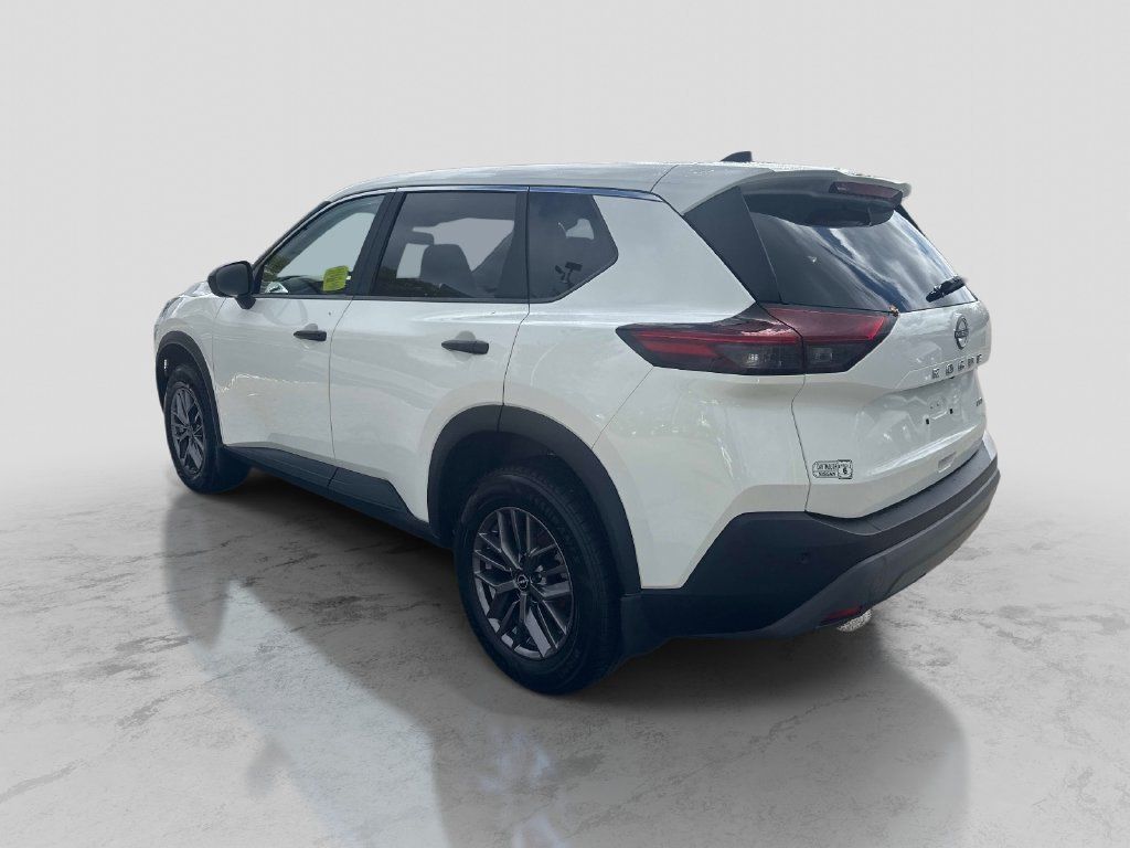 Certified 2023 Nissan Rogue S AWD/4WD image 3