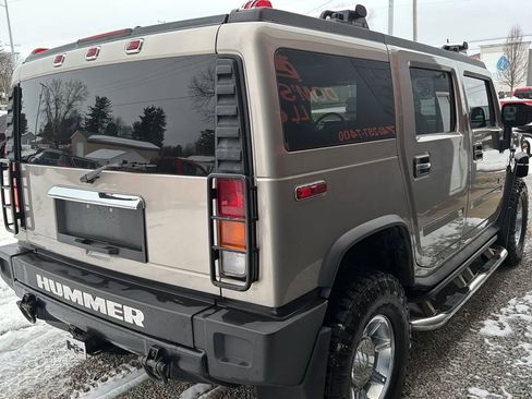 Used 2003 HUMMER H2 w/ Preferred Equipment Group image 5