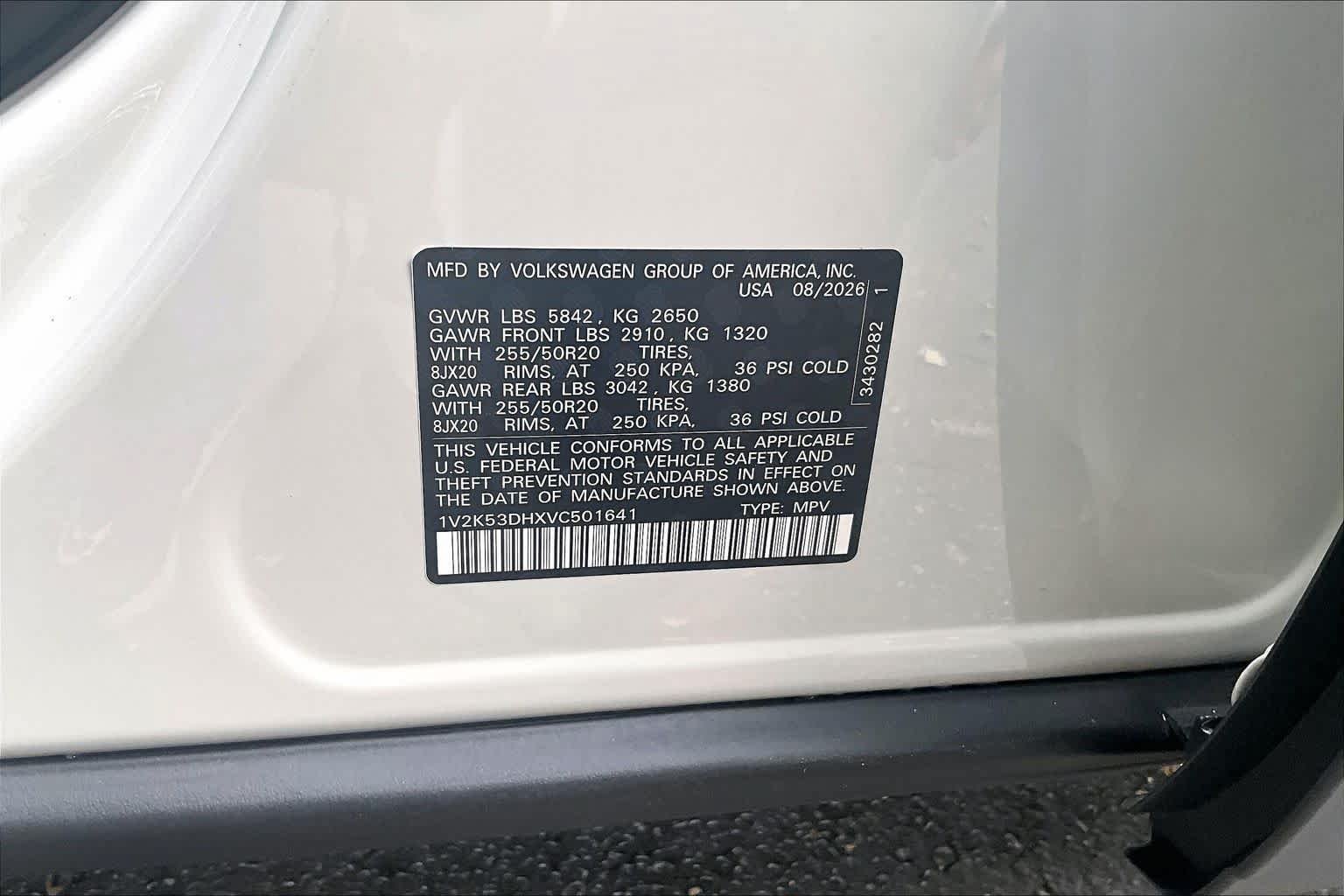 New 2027 Volkswagen Atlas SE FWD image 21