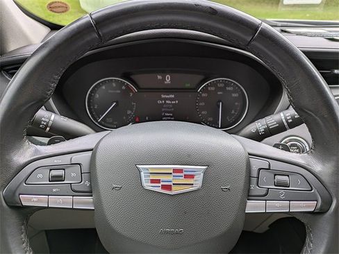 Used 2021 Cadillac XT4 Premium Luxury w/ Driver Awareness Package image 30