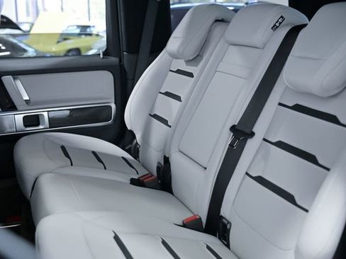 Used 2026 Mercedes-Benz G 63 AMG 4MATIC image 33