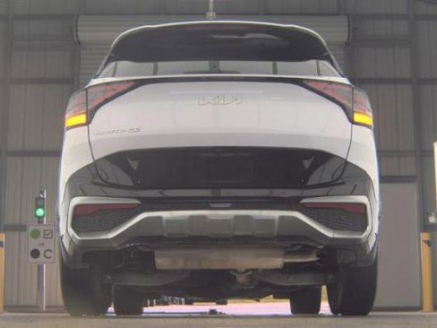 Used 2023 Kia Sportage SX FWD image 6