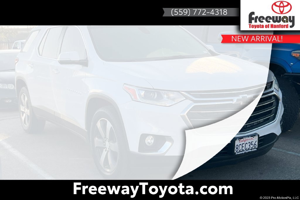 Used 2018 Chevrolet Traverse LT FWD image 1