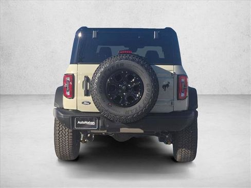 New 2026 Ford Bronco Badlands AWD/4WD image 8