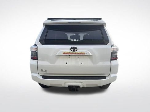 Used 2020 Toyota 4Runner SR5 Premium w/ Moonroof Package image 8