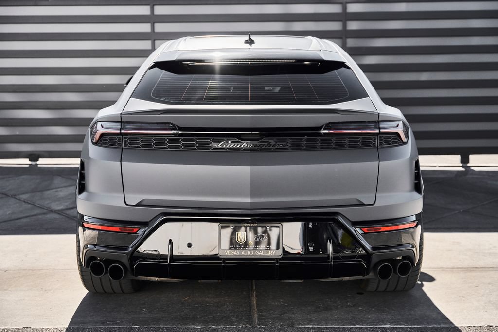 Used 2025 Lamborghini Urus SE AWD/4WD image 16