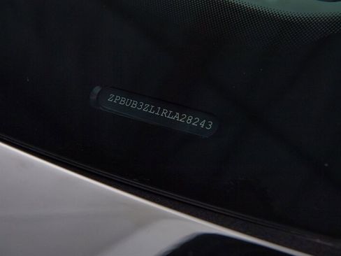 Used 2024 Lamborghini Urus S image 52