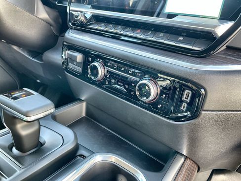 New 2026 GMC Sierra 1500 SLT w/ SLT Premium Plus Package image 27