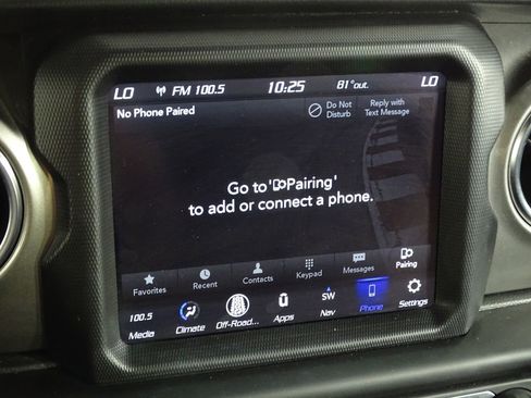 Used 2021 Jeep Wrangler Unlimited Sahara image 38