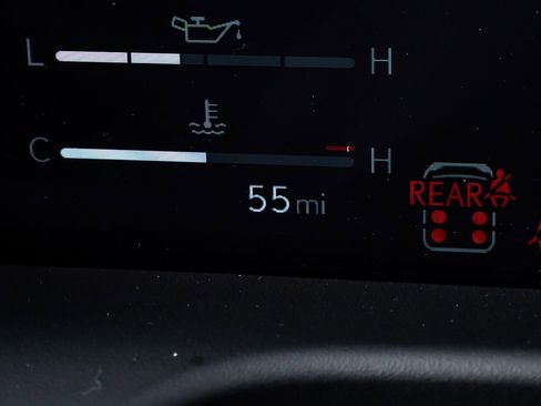 Used 2025 Lexus GX 550 w/ Cold Area Package image 21