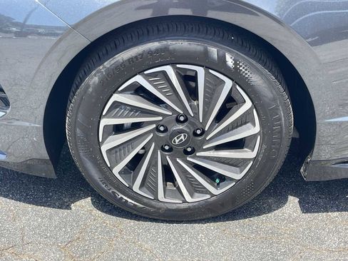 Used 2025 Hyundai Sonata SEL FWD image 7