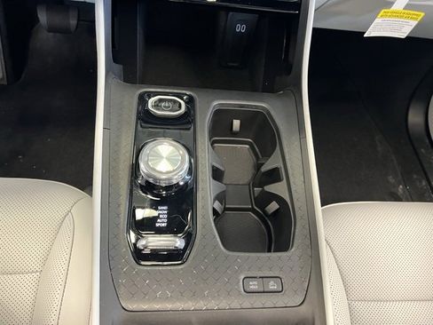 New 2025 Jeep Wagoneer S Limited image 18