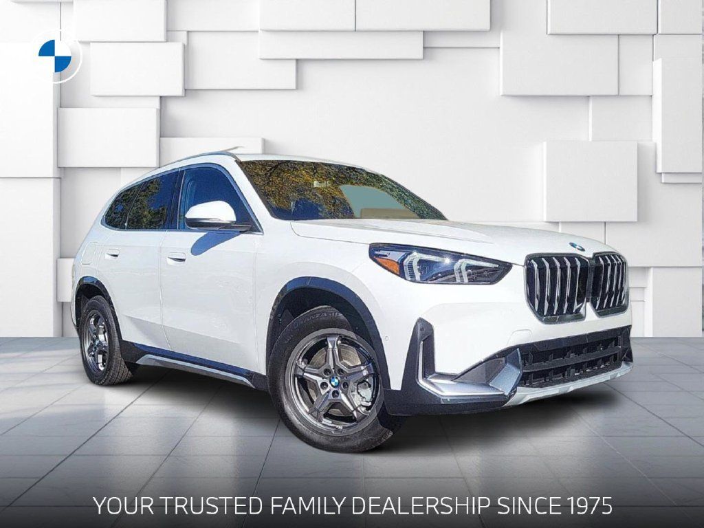 Used 2026 BMW X1 xDrive28i w/ Convenience Package AWD/4WD image 1