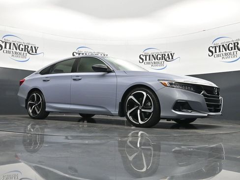 Used 2022 Honda Accord Sport image 17
