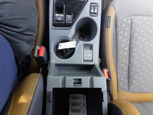 Certified 2025 Subaru Crosstrek 2.5i Sport AWD/4WD image 27