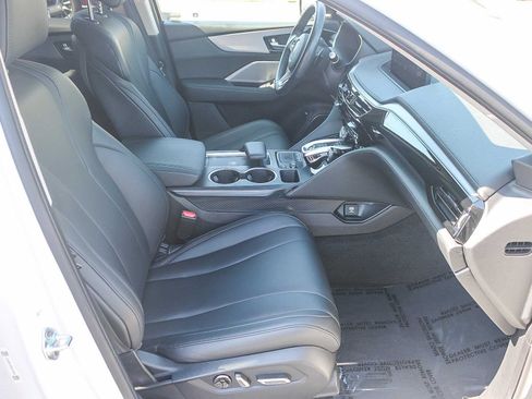Used 2023 Acura MDX SH-AWD image 17