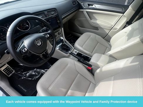 Used 2018 Volkswagen Golf Alltrack S image 15