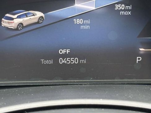 Used 2026 BMW iX xDrive45 image 24