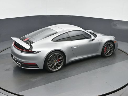 Used 2022 Porsche 911 Carrera 4S AWD/4WD image 35
