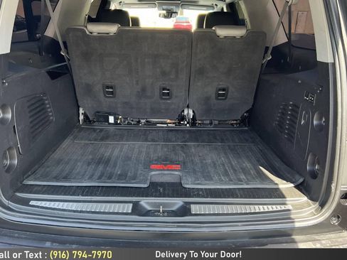 Used 2020 Chevrolet Suburban LT AWD/4WD image 12