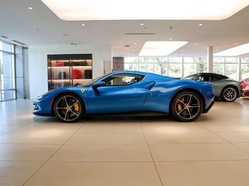 Used 2024 Ferrari 296 GTS image 43