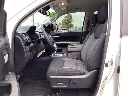 Used 2019 Toyota Tundra SR5 image 9