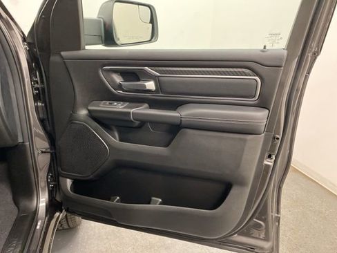 Used 2026 RAM 1500 4x4 Crew Cab image 23