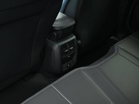 New 2026 Ford Mustang Mach-E Select RWD image 18