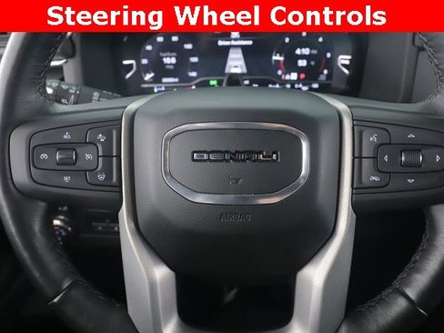 Used 2023 GMC Yukon Denali image 24