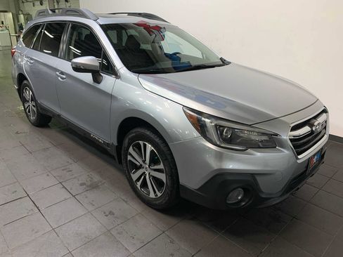 Used 2019 Subaru Outback 2.5i Limited w/ Popular Package #2 image 2
