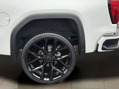 Used 2022 GMC Sierra 1500 AT4 w/ AT4 Premium Package image 49