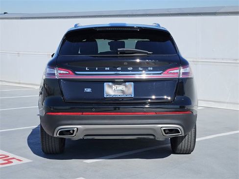 Certified 2023 Lincoln Nautilus Reserve w/ Equipment Group 201A image 6