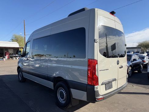 Used 2021 Mercedes-Benz Sprinter 2500 w/ Premium Package image 5