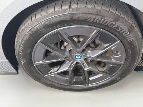 Used 2024 BMW i4 eDrive35 w/ Premium Package RWD image 11