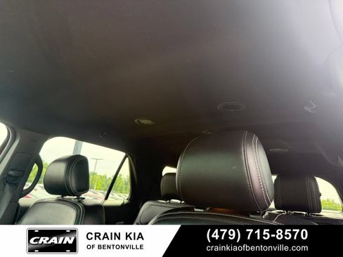 Used 2017 Ford Explorer Limited FWD image 22