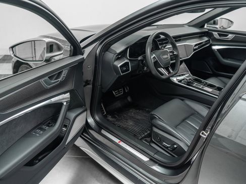 Used 2023 Audi RS 6 image 22