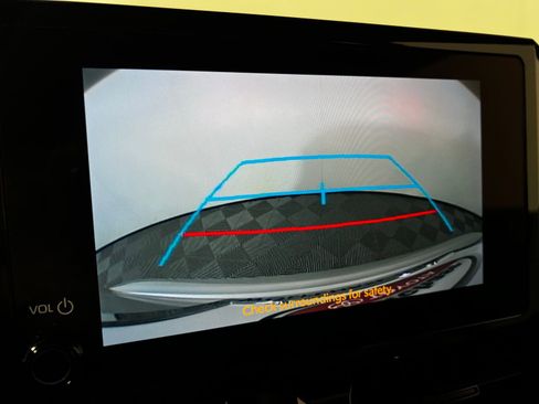 Used 2024 Toyota Corolla SE image 18