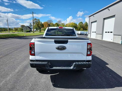 New 2025 Ford Ranger XLT w/ Equipment Group 301A High image 17
