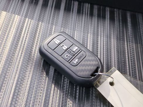 Used 2021 Honda Passport Sport image 35