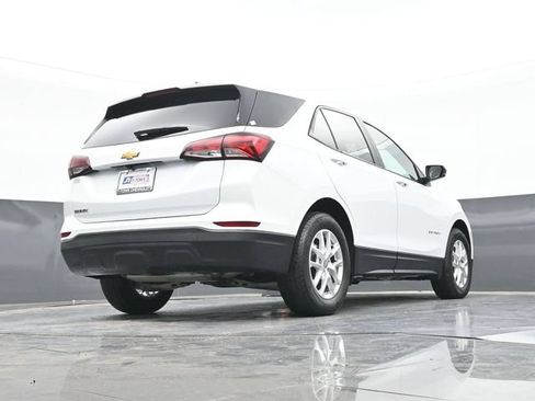 Used 2024 Chevrolet Equinox LS w/ LS Convenience Package FWD image 47