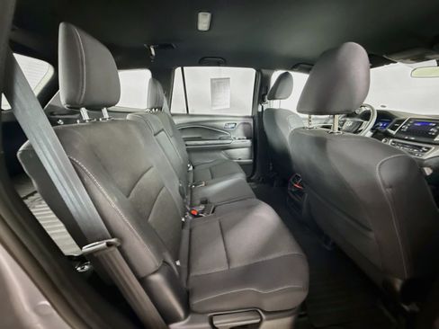 Used 2019 Honda Passport Sport image 32