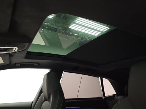 Used 2024 Audi SQ8 Prestige image 9