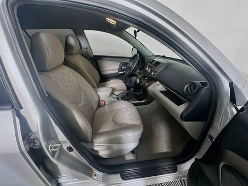 Used 2012 Toyota RAV4 4WD w/ Value Pkg image 28
