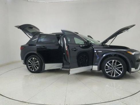 Used 2024 Acura ZDX A-Spec image 70