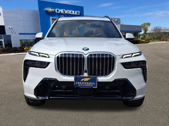 Used 2026 BMW X7 xDrive40i w/ M Sport Package AWD/4WD image 23