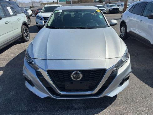 Used 2019 Nissan Altima 2.5 S image 4