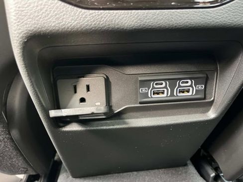 New 2025 Jeep Grand Cherokee Summit w/ Obsidian Package AWD/4WD image 6