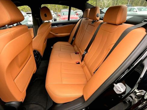 Certified 2023 BMW 530i 530i w/ Convenience Package image 19