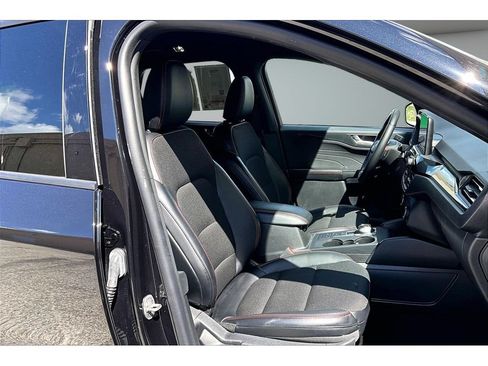 Used 2025 Ford Escape ST-Line Select AWD/4WD image 50
