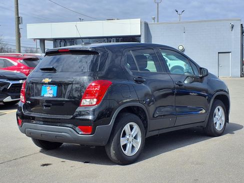 Used 2019 Chevrolet Trax LS w/ Tint and Cruise Package image 2